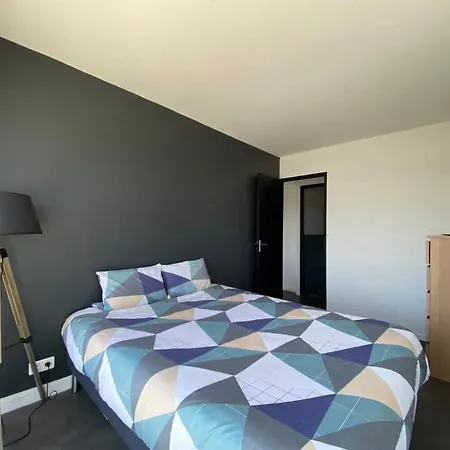 Vue Sur Les Toits De Tours Apartment Exterior photo