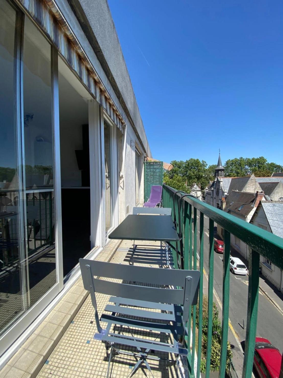 Vue Sur Les Toits De *